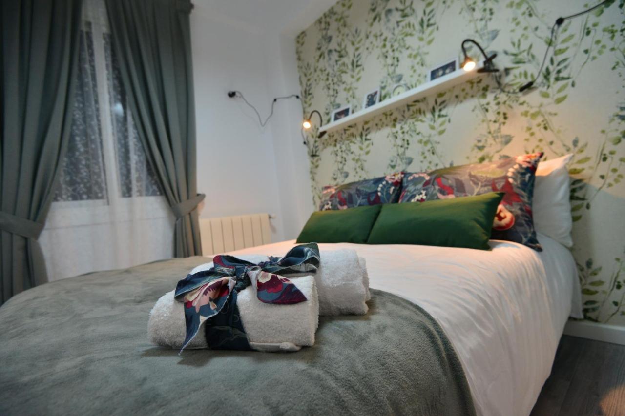 Apartamento Escalinata Triacastela サンティアゴ・デ・コンポステーラ エクステリア 写真